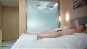 ❤️约炮羞涩兼职母狗，好体力各式姿势爆操快一小时美女求饶，但还是得尽情地猛操骚货母狗❤️